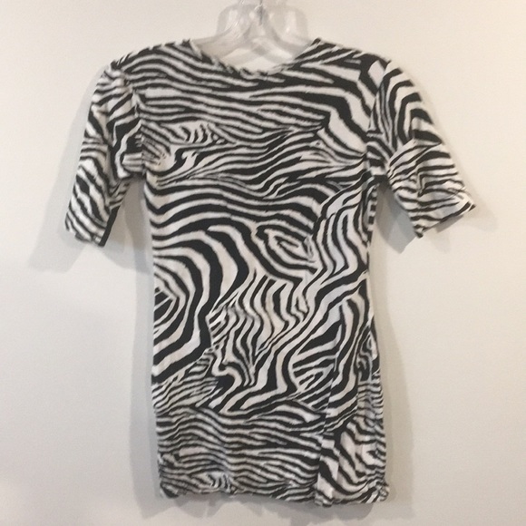 🌸 SALE VENUS Short Sleeve Long Shirt Size XS - Picture 6 of 6